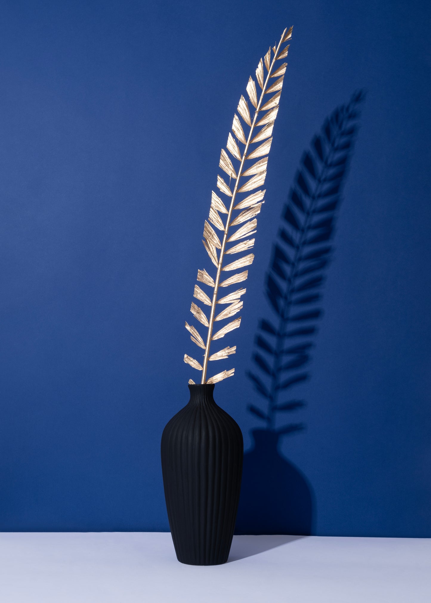 Auric Veil Gold Leaves