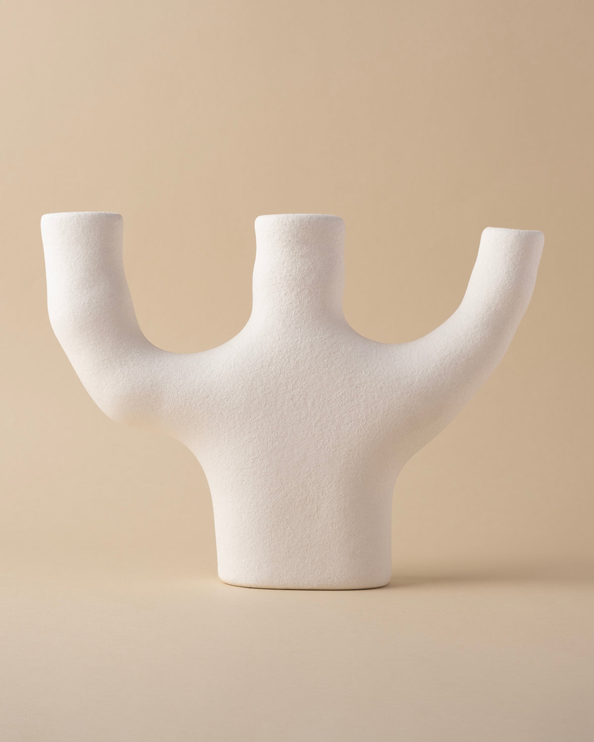 Waj Classic Handcrafted Textured Ceramic Vase (White)