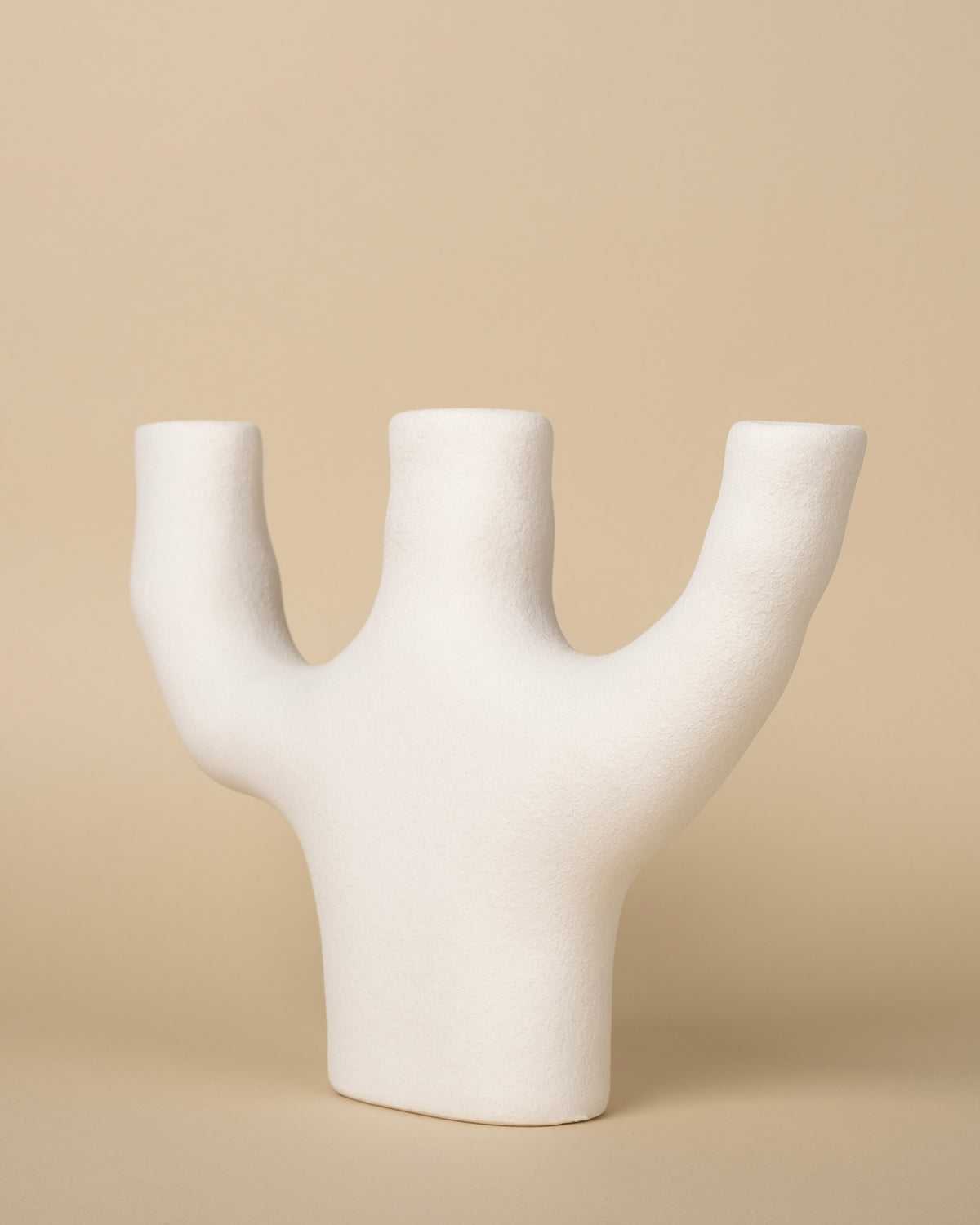 Waj Classic Handcrafted Textured Ceramic Vase (White)
