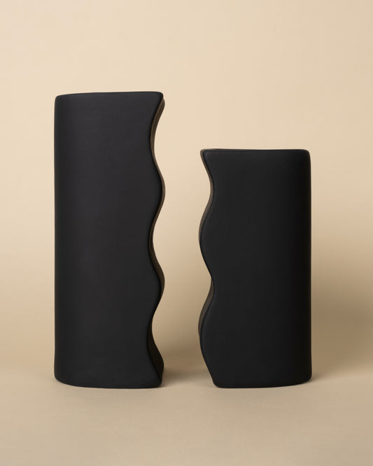 Couple Midnight Romance Minimalist Vase Set (2-Piece, Black)