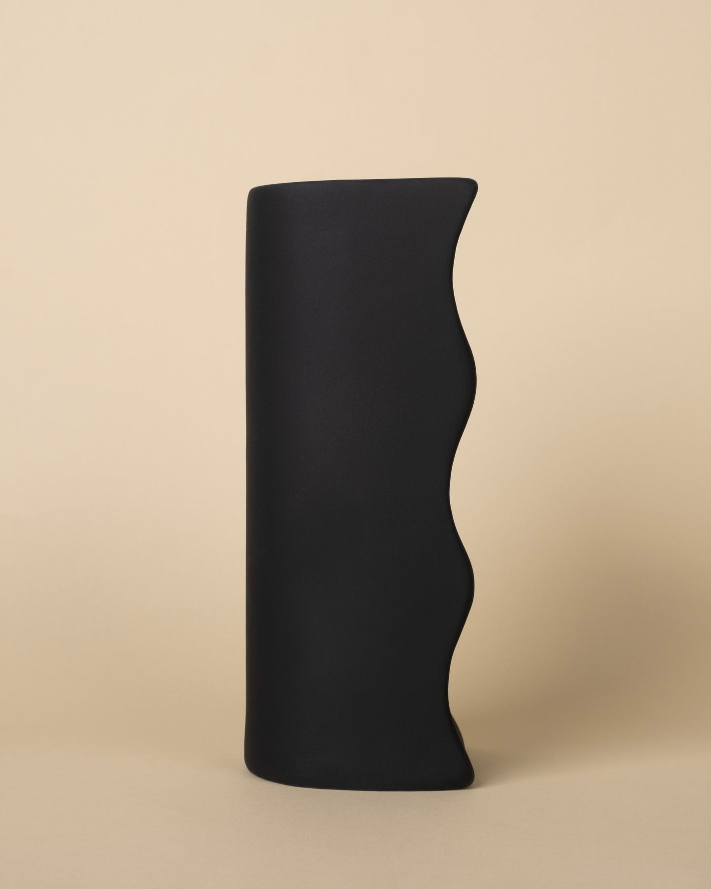 Couple Midnight Romance Minimalist Vase Set (2-Piece, Black)