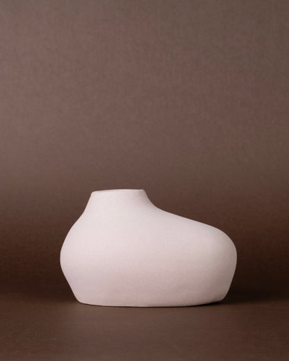 Shimizu Velvet Plum Contemporary Designer Vase Set (3-Piece, Purple)